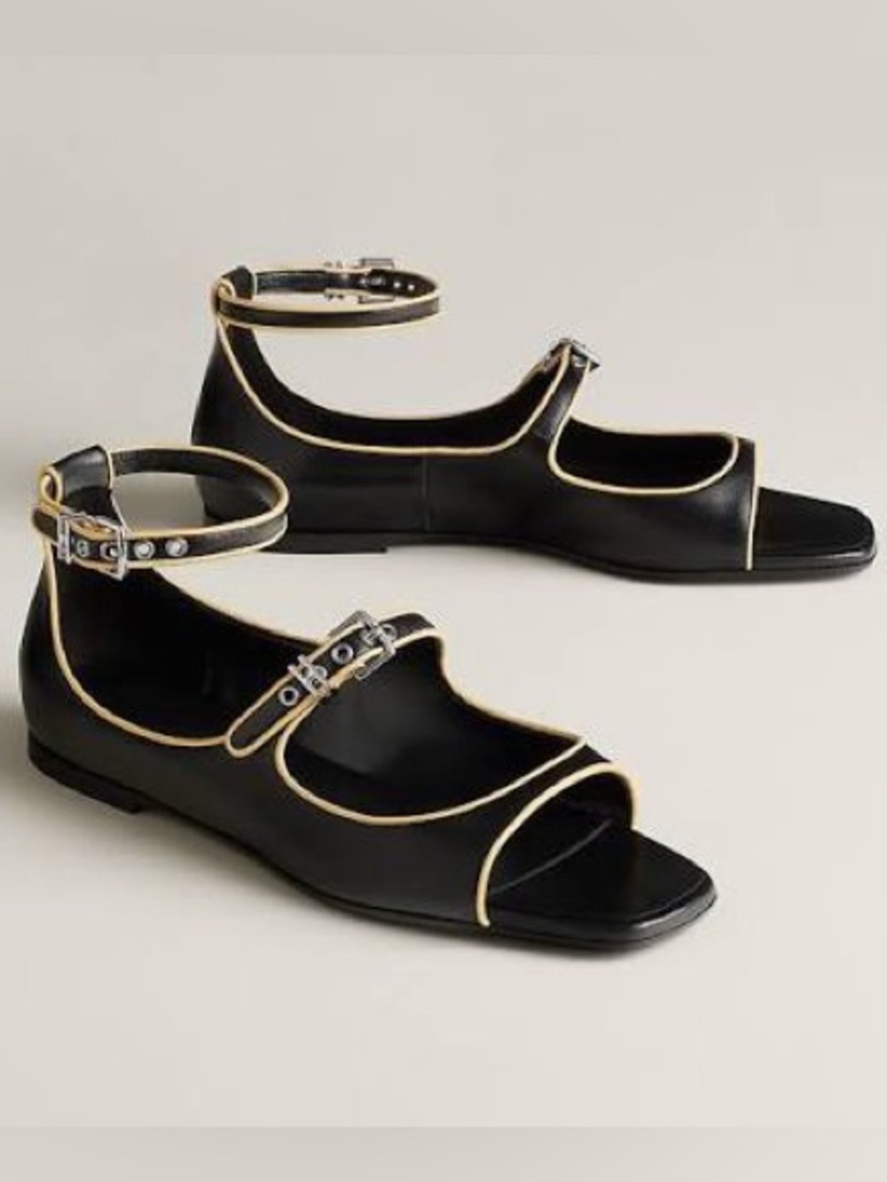 *NEW* Hermes Kristen Sandal Size 37.5
